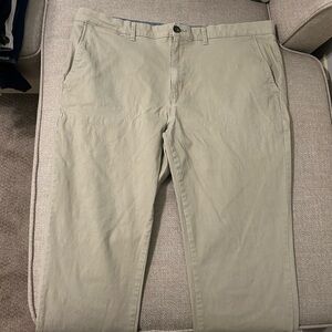 Amazon Essentials Chino Pants Slim Fit - 40x29 - Khaki